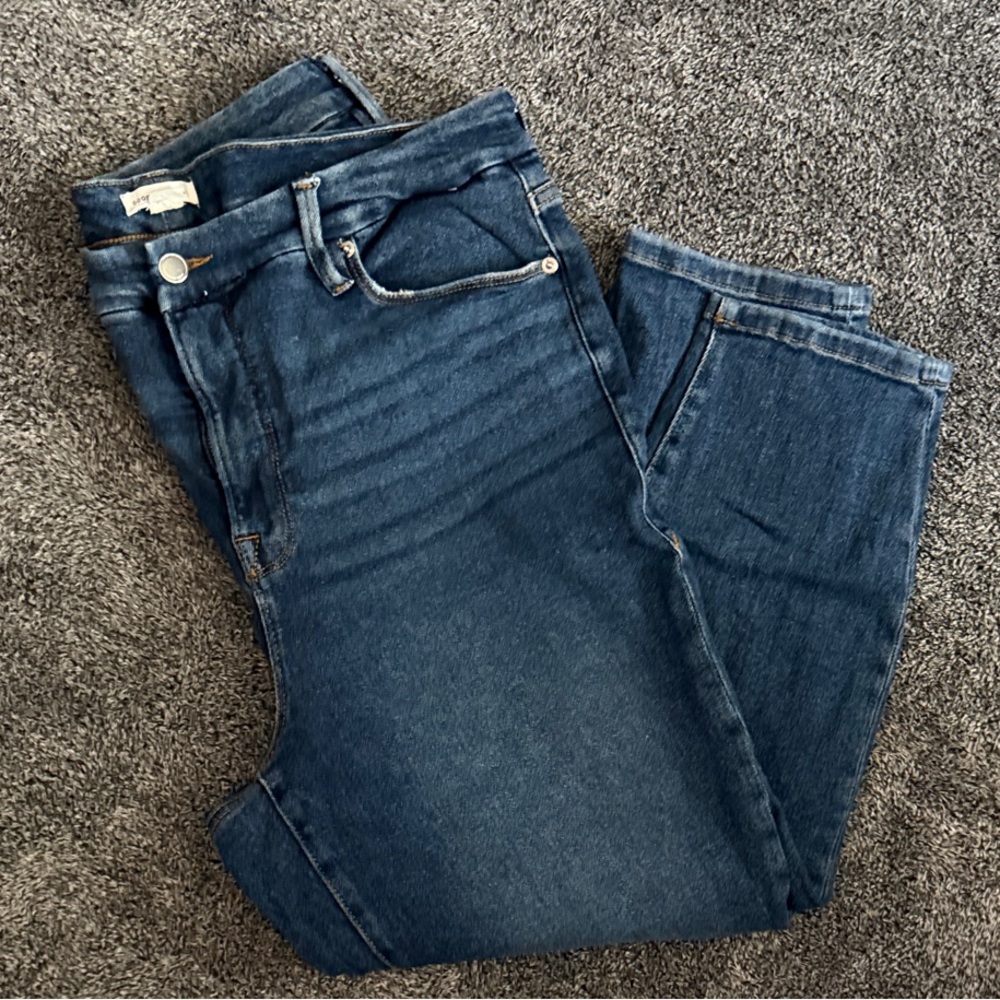 Good American Dark Blue Straight Leg Jeans